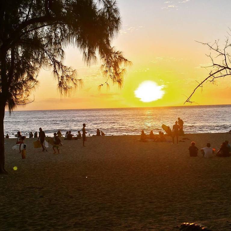 L'Abri-Cotier A 150M De La Plage De Boucan サンジルレバン エクステリア 写真